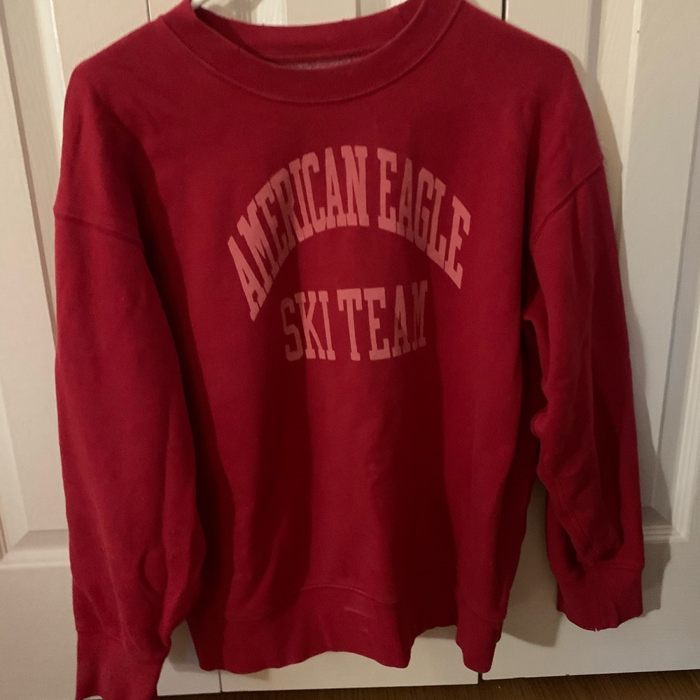 American Eagle crewneck